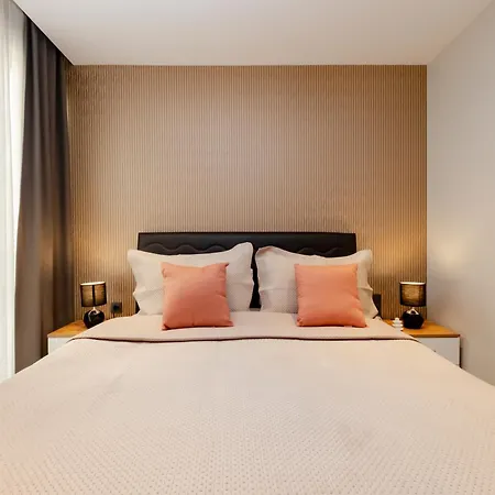 酒店 - Brand-new Designer - Elevator Access - Steps From Taksim & Seaside